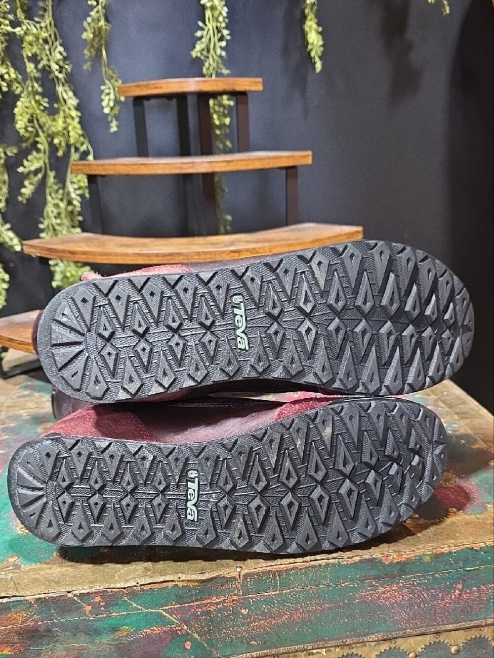 Teva Women's Burgundy and Gray Lace-Up Boots - Picture 9 of 10